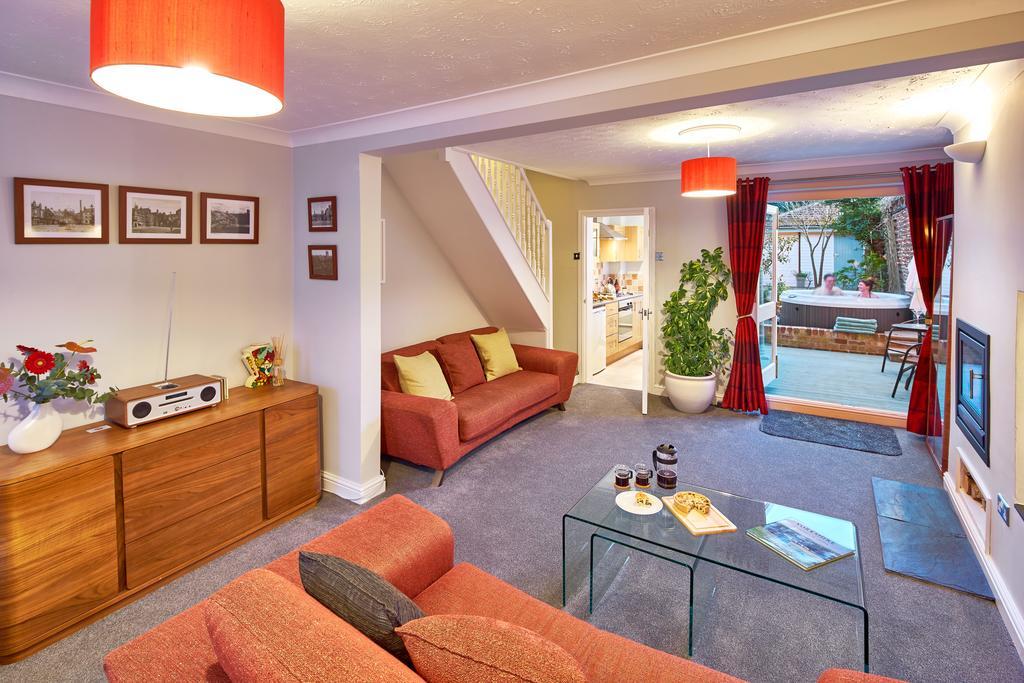Bright Moments Holiday Home เบเวอร์ลีย์ ภายนอก รูปภาพ